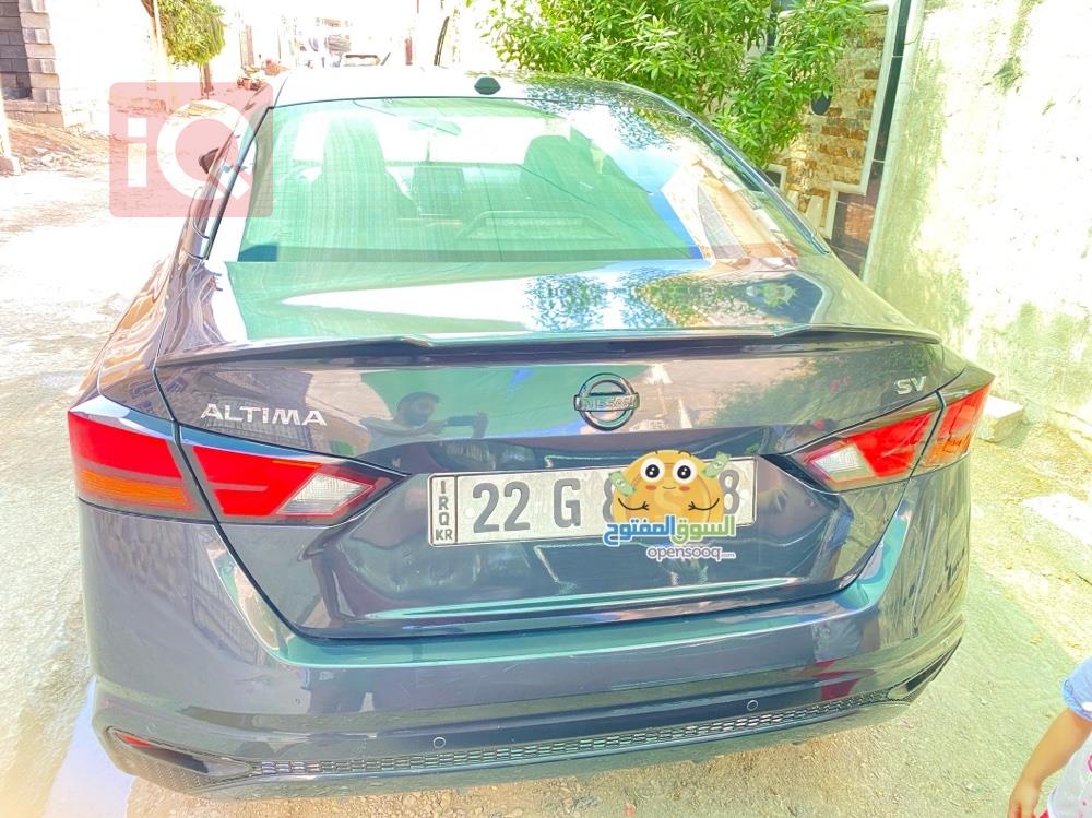 نيسان ألتيما